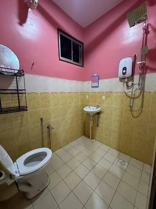 D.B Homestay Bayan Lepas 0*,